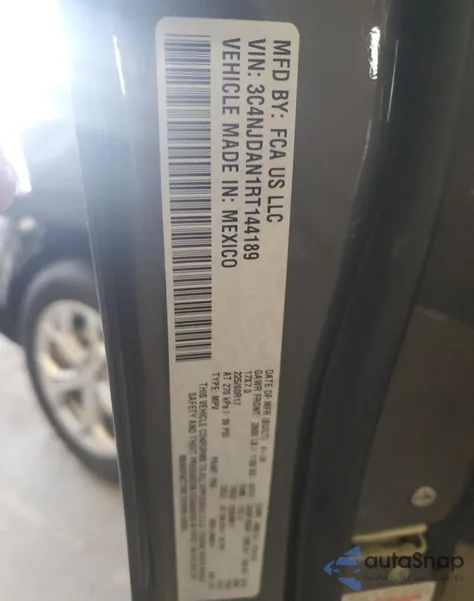 2024 Jeep Compass Sport z USA, uszkodzony, nr VIN 3C4NJDAN1RT144189